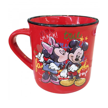 Caneca Vermelha Mickey e Minnie Beijando ampliada