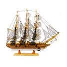 Miniatura Barco Navio Veleiro Madeira Linhas Vinho Base Branca 37.5x7x44cm